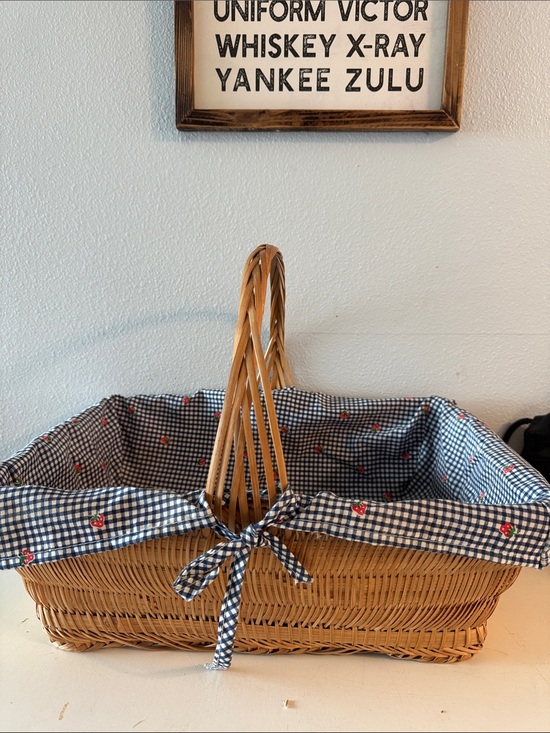 Other - Woven Picnic Basket with Strawberry/Blue Gingham Liner & Handles